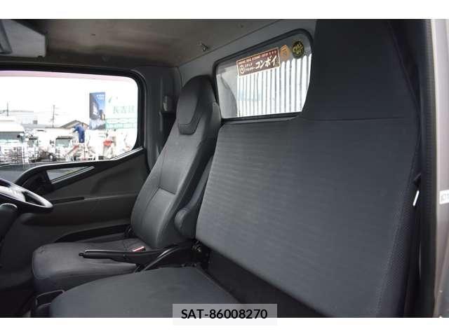 Mitsubishi CANTER 2016-11 7326091-12