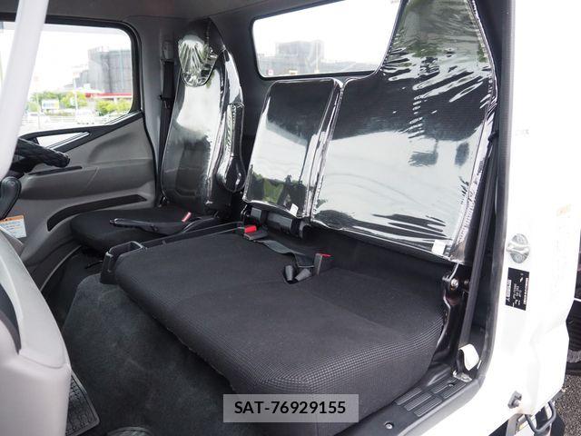 Mitsubishi CANTER 2020-05 7326088-20