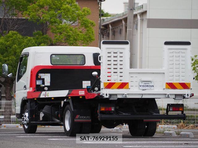 Mitsubishi CANTER 2020-05 7326088-2