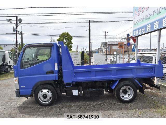 Mitsubishi CANTER 2018-04 7357088-8