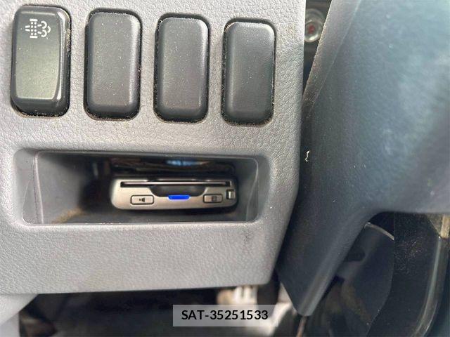 Mitsubishi CANTER 2013-09 7357094-16