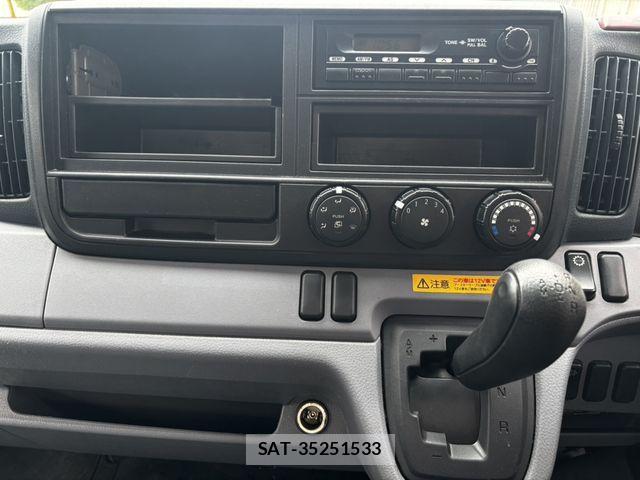 Mitsubishi CANTER 2013-09 7357094-1
