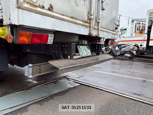 Mitsubishi CANTER 2013-09 7357094-22