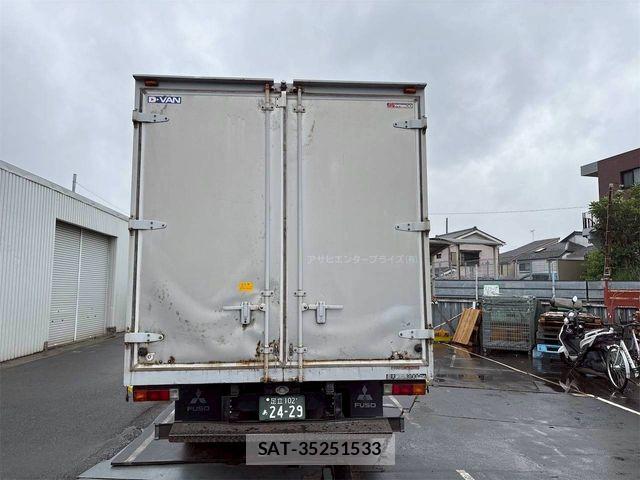 Mitsubishi CANTER 2013-09 7357094-8