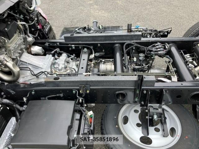 Mitsubishi CANTER 2025-11 7357091-20