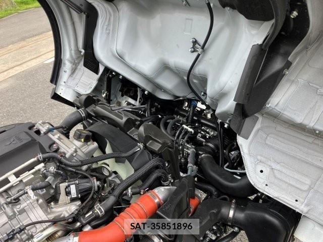 Mitsubishi CANTER 2025-11 7357091-23