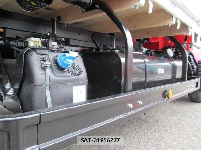 Mitsubishi CANTER 2026-02 7357085-13