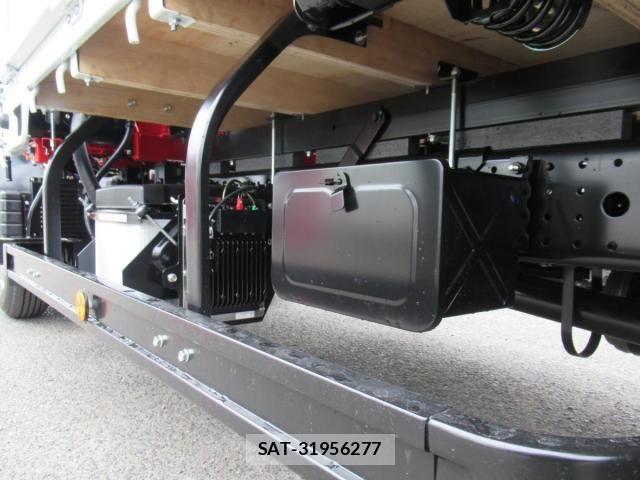 Mitsubishi CANTER 2026-02 7357085-14
