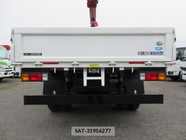 Mitsubishi CANTER 2026-02 7357085-4