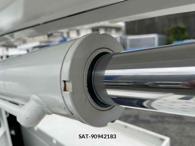 Mitsubishi CANTER 2018-03 7357087-12