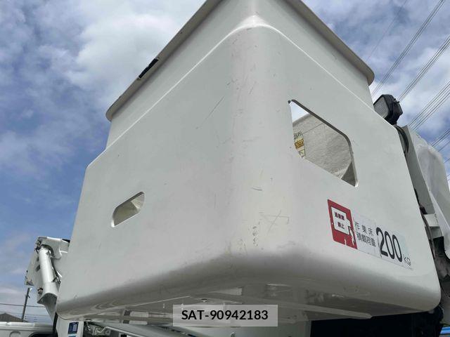 Mitsubishi CANTER 2018-03 7357087-13