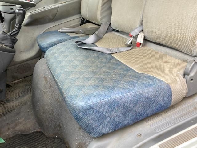 Mitsubishi CANTER 2003-04 7383883-19