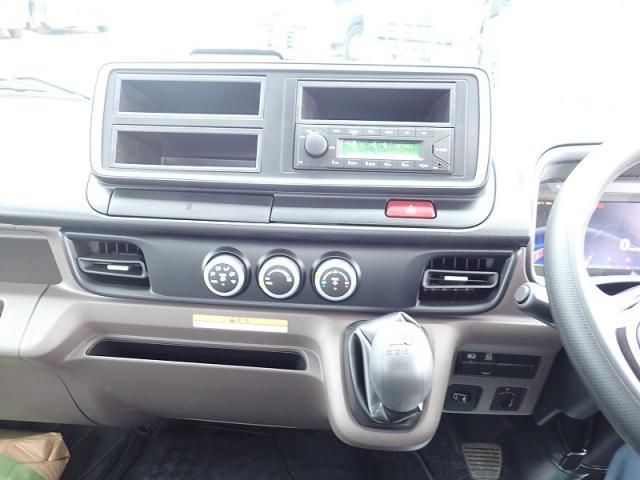 Mitsubishi CANTER 2026-03 7383878-16