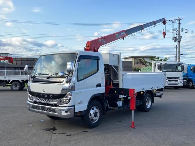 Mitsubishi CANTER 2023-03 7383876-0