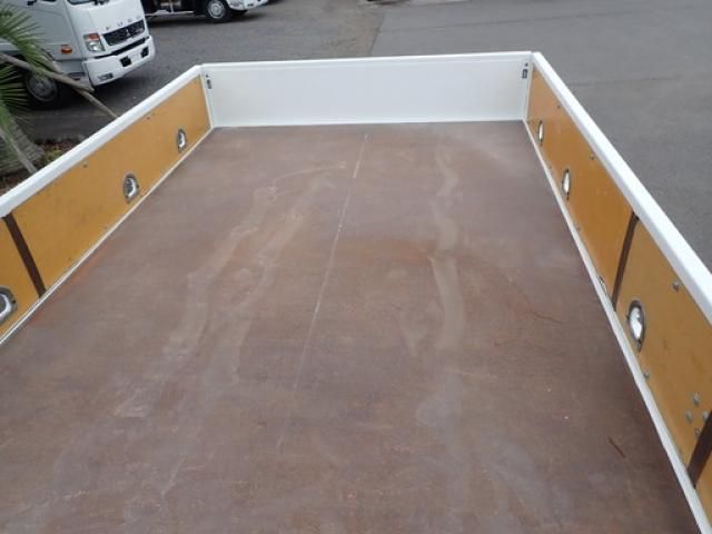 Mitsubishi CANTER 2014-03 7383877-15