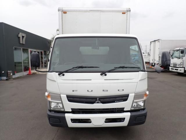 Mitsubishi CANTER 2017-01 7383881-1