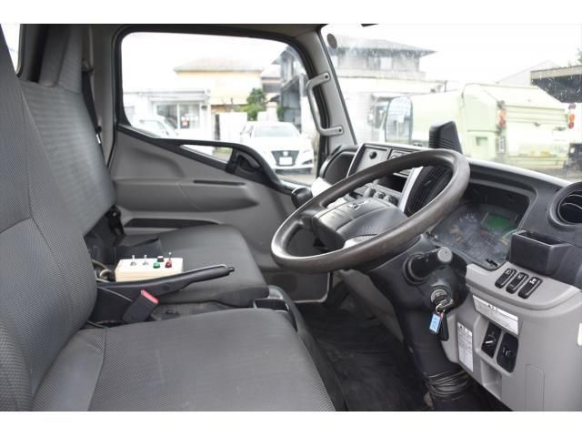 Mitsubishi CANTER 2019-06 7383880-13