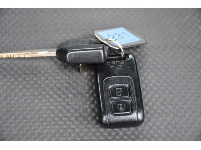 Mitsubishi CANTER 2019-06 7383880-20