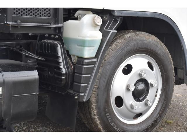 Mitsubishi CANTER 2019-06 7383880-28