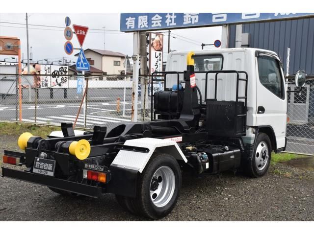Mitsubishi CANTER 2019-06 7383880-6