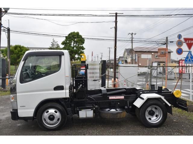 Mitsubishi CANTER 2019-06 7383880-8