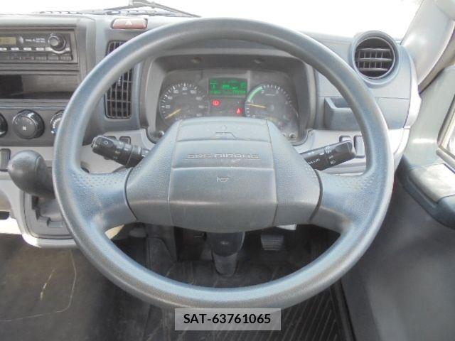 Mitsubishi CANTER 2012-09 7391562-1
