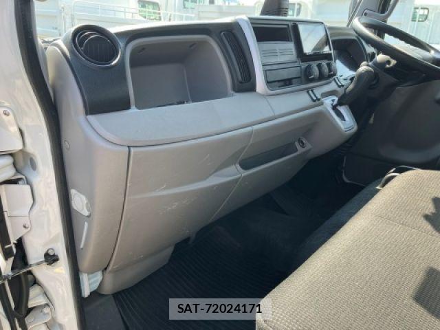 Mitsubishi CANTER 2022-02 7453329-27