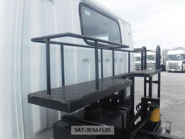 Mitsubishi CANTER 2022-12 7453327-18