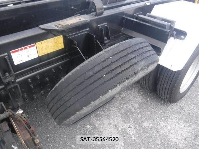 Mitsubishi CANTER 2022-12 7453327-23