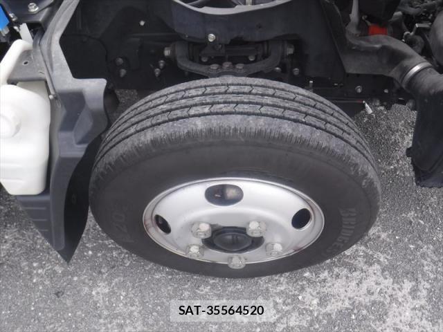 Mitsubishi CANTER 2022-12 7453327-27