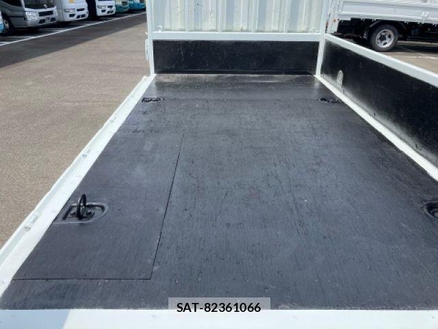 Mitsubishi CANTER 2019-02 7453328-9