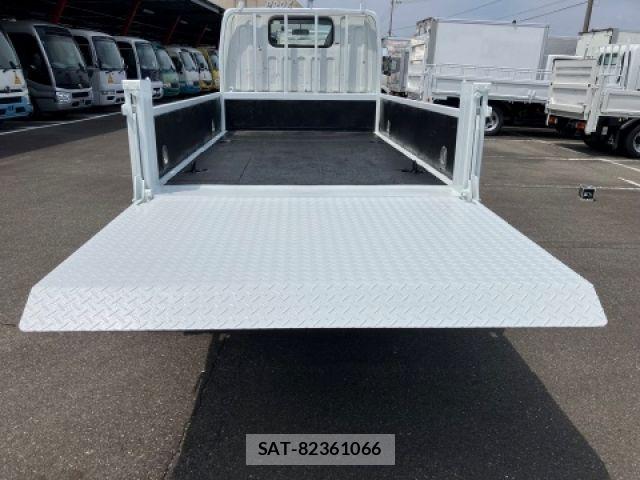 Mitsubishi CANTER 2019-02 7453328-7