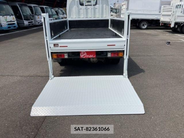Mitsubishi CANTER 2019-02 7453328-8