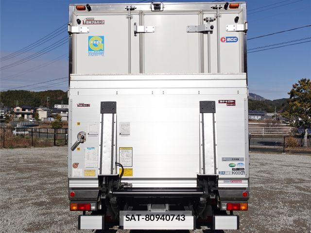 Mitsubishi CANTER 2015-06 7499836-9