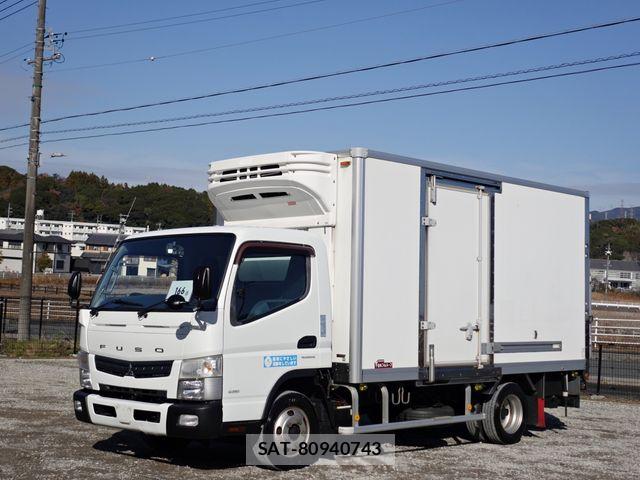 Mitsubishi CANTER 2015-06 7499836-25