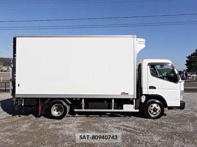 Mitsubishi CANTER 2015-06 7499836-8