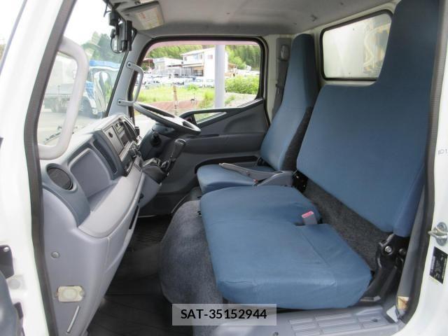 Mitsubishi CANTER 2014-06 7499837-16