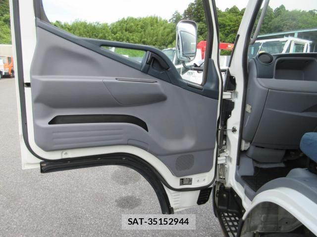Mitsubishi CANTER 2014-06 7499837-18