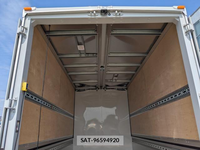 Mitsubishi CANTER 2025-11 7499796-17