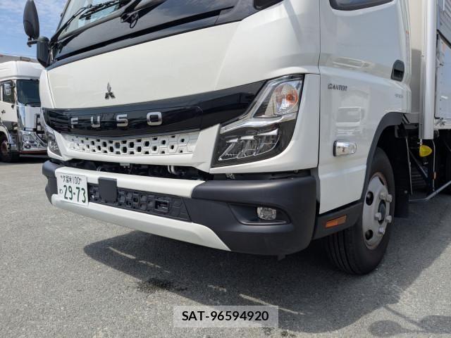 Mitsubishi CANTER 2025-11 7499796-25