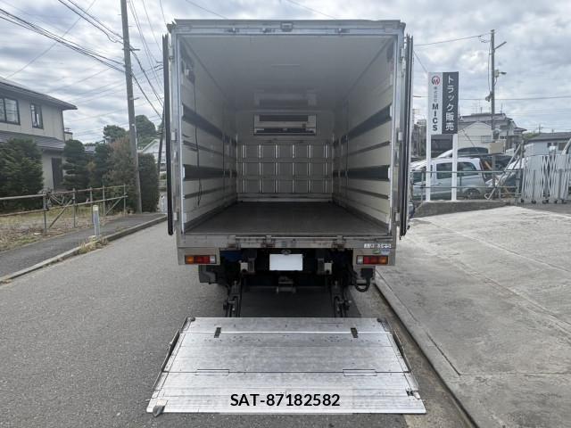 Mitsubishi CANTER 2014-08 7499842-8