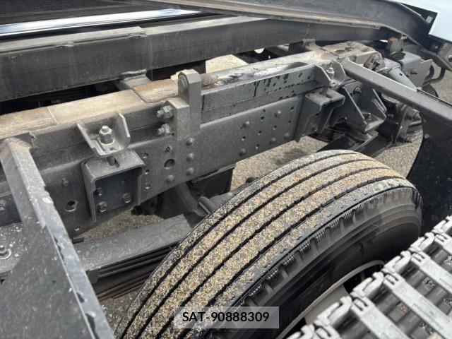 Mitsubishi CANTER 2023-09 7499801-21