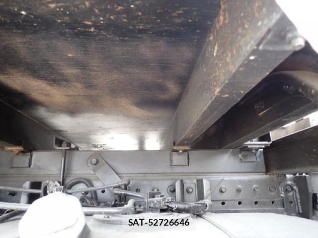 Mitsubishi CANTER 2016-03 7499813-8