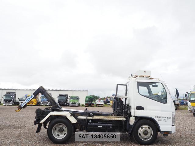 Mitsubishi CANTER 2007-09 7499826-9