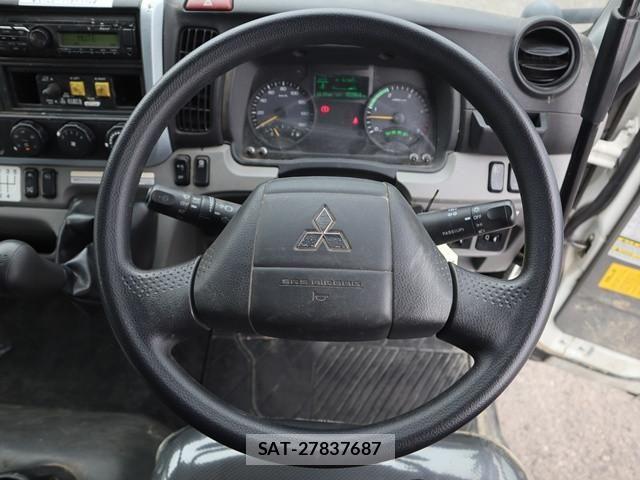 Mitsubishi CANTER 2019-11 7499816-3