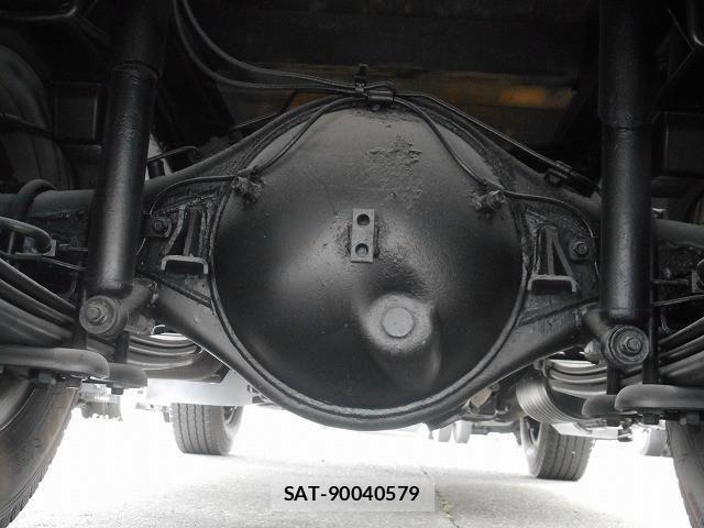 Mitsubishi CANTER 2017-03 7499841-17