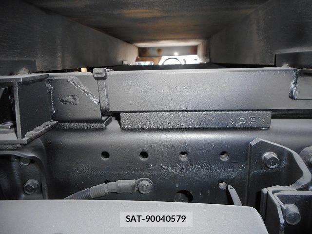 Mitsubishi CANTER 2017-03 7499841-23