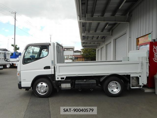 Mitsubishi CANTER 2017-03 7499841-4