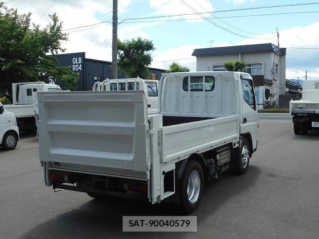 Mitsubishi CANTER 2017-03 7499841-6