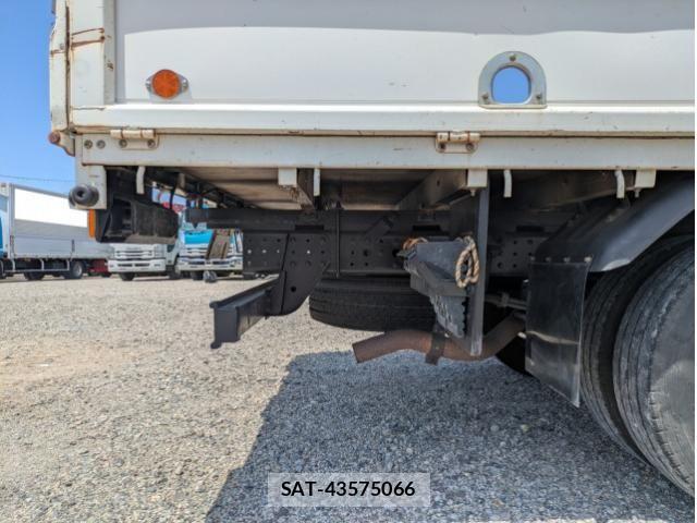 Mitsubishi CANTER 2018-04 7499835-22